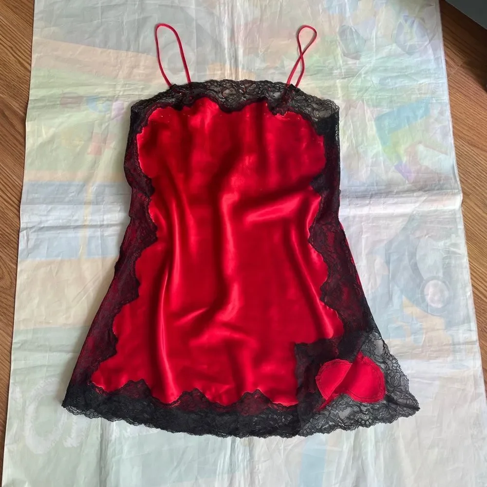 VTG Victorias Secret Silver Lable Red Satin Lace Trim Slip Elegant Nightwear M